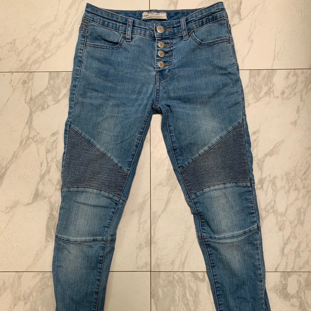 Blue ribbed jeans